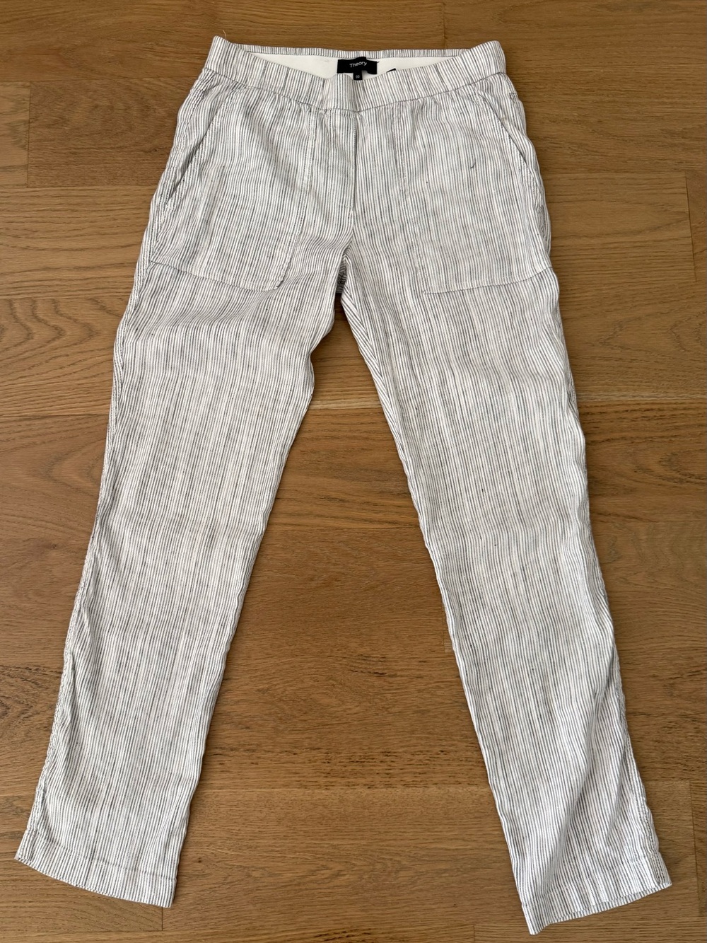 Theory Women’s White/ Gray Pinstripe linen blend pants size 00